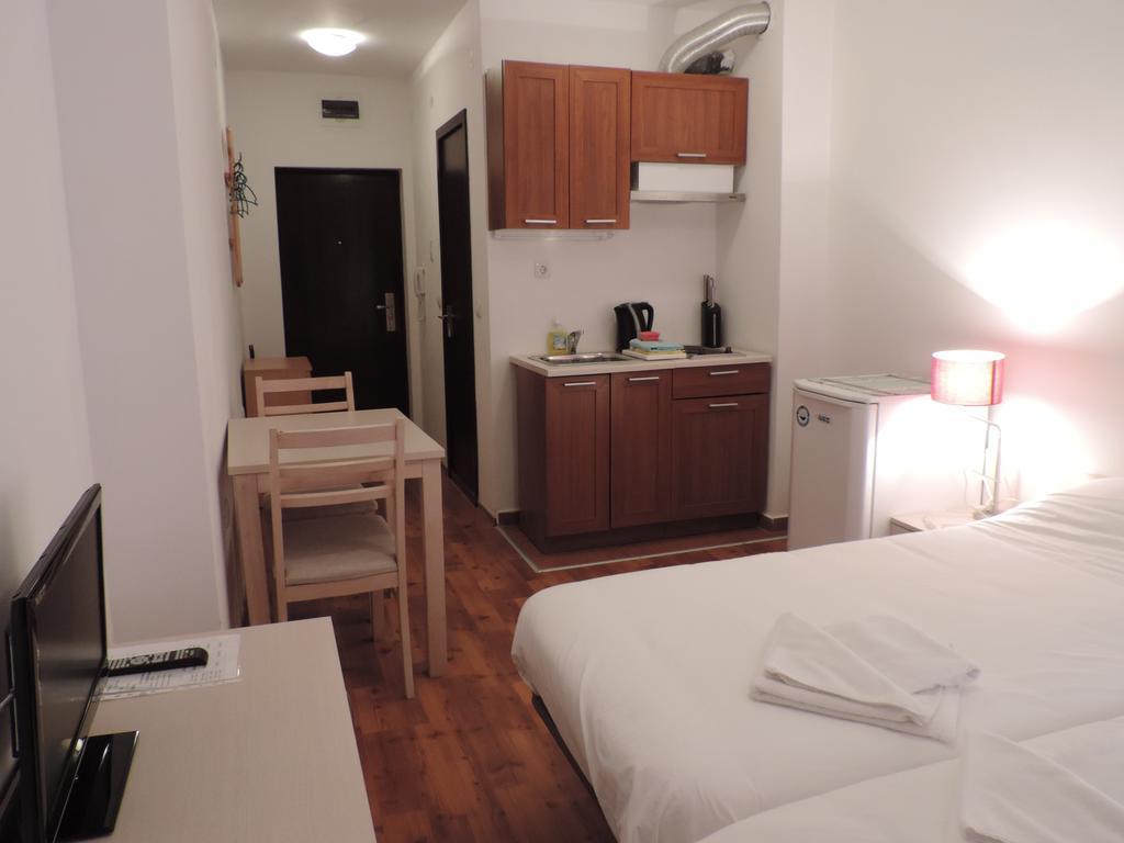 Гондола Апартментс Apartment Банско Стая снимка